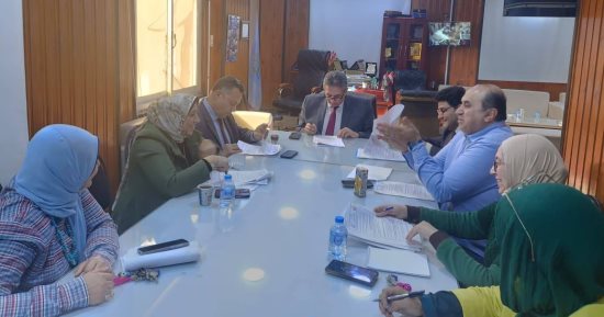 المجلس الإقليمي الصحى بكفر الشيخ يناقش تعزيز مخزون أكياس الدم وملف النفايات