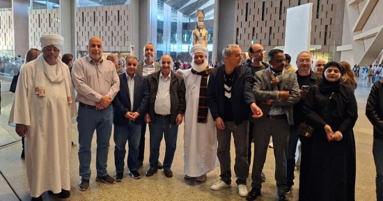 أعضاء المجلس التنفيذي لمنظمة "الألكسو" يزورون المتحف المصري الكبير