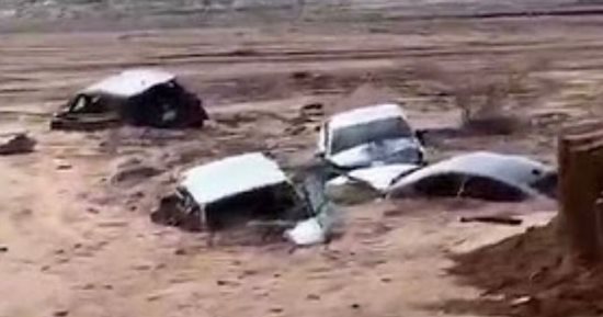 أمطار كثيفة وسيول فى 7 مناطق بالسعودية.. اعرف التفاصيل 