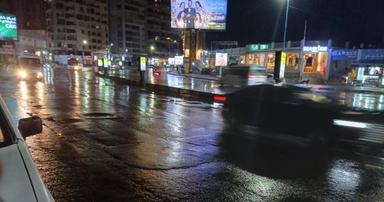 أمطار رعدية على الإسكندرية فجرا مع نوة قاسم.. والصرف الصحى ترفع حالة الطوارئ