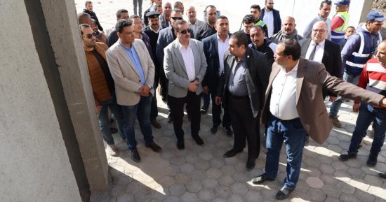 محافظ المنوفية يتفقد أعمال التجهيزات النهائية بوحدة طب الأسرة برملة الإنجب