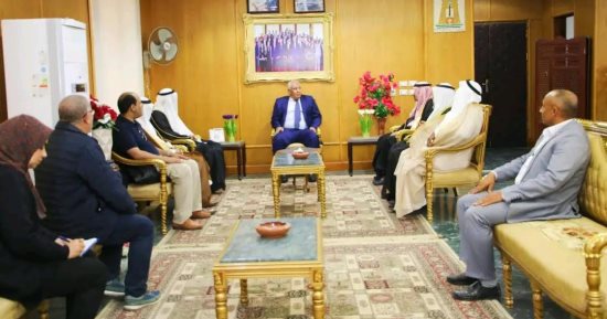 محافظ الوادى الجديد يلتقى وفد سعودى من الخبراء الزراعيين لتبادل الخبرات