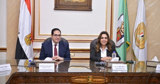 جامعة القاهرة والتنمية المحلية يطلقان شراكة استراتيجية لتطوير برامج التدريب