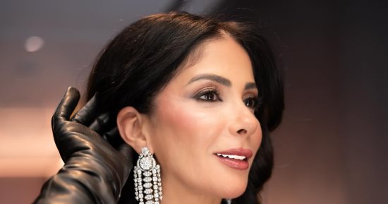 منى زكى تخطف الأنظار فى جلسة تصوير جديدة تزامنا مع عرض فيلم الست