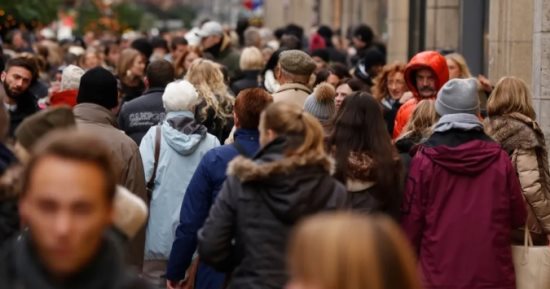 ألمانيا تصدر 100 ألف تأشيرة لم شمل عائلات اللاجئين فى 2025.. اعرف التفاصيل