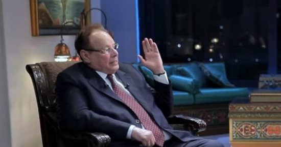 علي ناصر محمد يكشف كيف أوقفت حرب 1972 بين شطري اليمن عبر التليفون