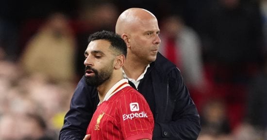 سلوت: تجاوزت أزمتى مع محمد صلاح وتنتظره مباريات كبيرة مع مصر