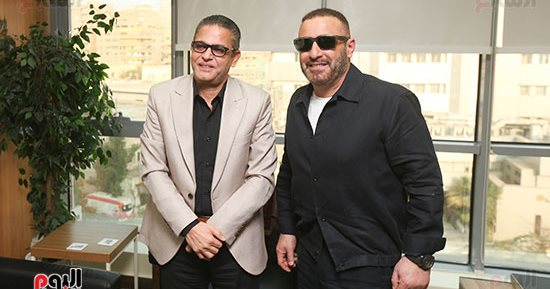 أحمد السقا بعد جولة بصالة تحرير اليوم السابع: منبر إعلامى قوى حافظ على مكانته.. صور 