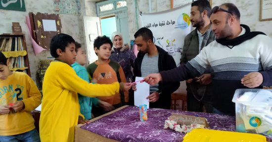 مياه المنوفية: أنشطة توعوية وزيارات واستطلاعات رأى لترشيد استهلاك المياه