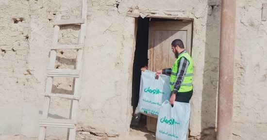 إطلاق حملة "ستر ودفا وإطعام" لدعم الأسر الأولى بالرعاية بقرى ونجوع الفيوم 