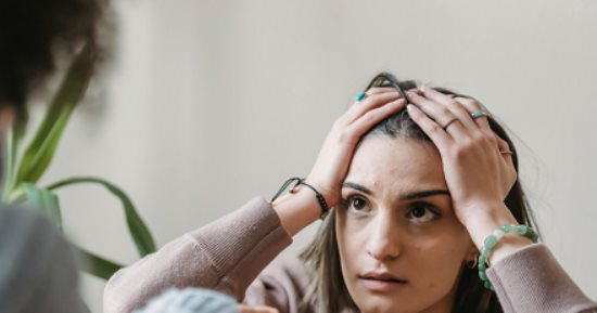 كيف يتعامل كل برج مع المواقف السيئة؟ برج العقرب لا ينشغل بها
