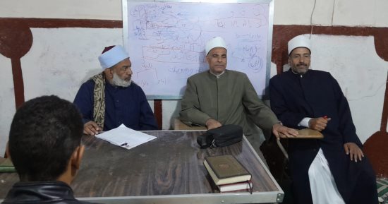 أوقاف سوهاج تجري مقابلات شفوية للمجموعة الثالثة لاستخراج تصريح خطابة بالمكافأة