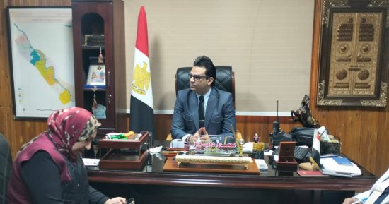 وكيل صحة بسوهاج يناقش الموقف الوبائى للأمراض التنفسية