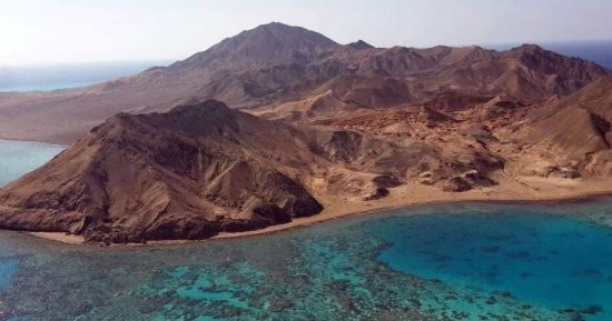 من أي مكان في البحر الأحمر استخرج الفراعنة الزمرد .. تفاصيل وصور
