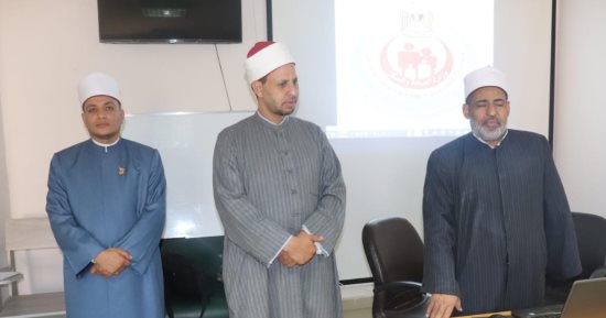 أوقاف سوهاج تجري تدريبات للأئمة والواعظات للارتقاء بالمستوى العلمي والمهني
