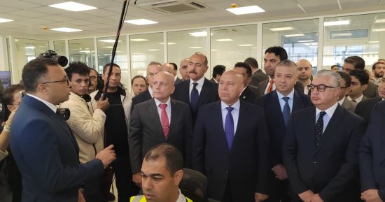 كامل الوزير: ميناء السخنة فريد من نوعه وأكبر ميناء يتم تنفيذه على اليابسة