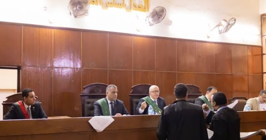 الإعدام لعامل قتل حماه وأشعل النار في شقته بالوراق