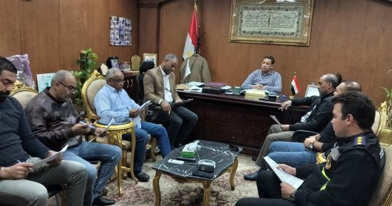 مواقف الأقصر يسحب رخص سائقين ويوافق على تعديل الأجرة وبعض خطوط السير 