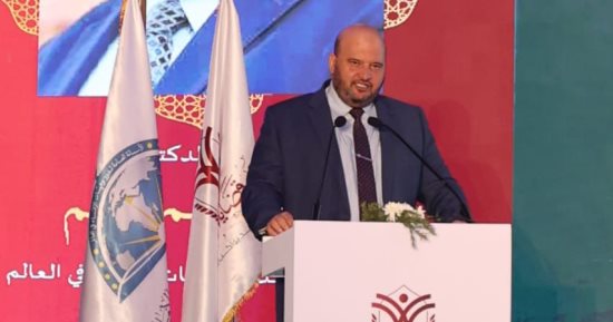 الأمين العام لدور وهيئات الإفتاء بالعالم يدعو إلى مشروع لاستعادة البوصلة الأخلاقية.. صور