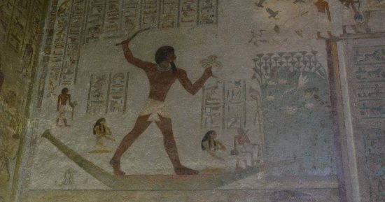 آثار ومقتنيات الأسرة الثالثة.. زاوية سلطان بالمنيا تضم واحدة من كبرى جبانات مصر