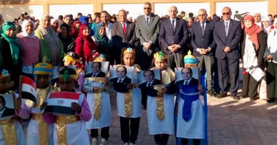 وزير التعليم ومحافظ أسوان يتابعان الدراسة بمدرسة الشهيد عمرو فريد المتميزة 