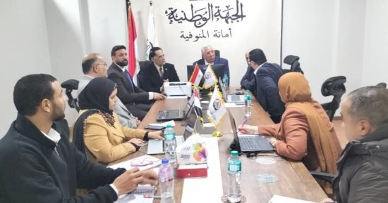 السيد القصير يتفقد غرفة عمليات حزب الجبهة الوطنية بالمنوفية في انتخابات البرلمان 2025