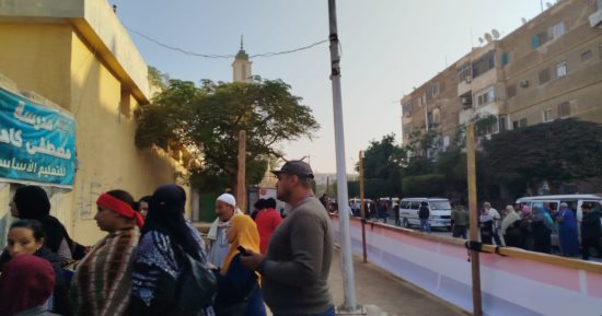 إقبال الناخبين على لجان 15 مايو  للإدلاء بأصواتهم فى انتخابات النواب 2025