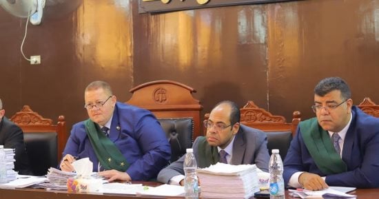 السجن 15 عاما لطالب بتهمة قتل شاب بطلق نارى فى قنا