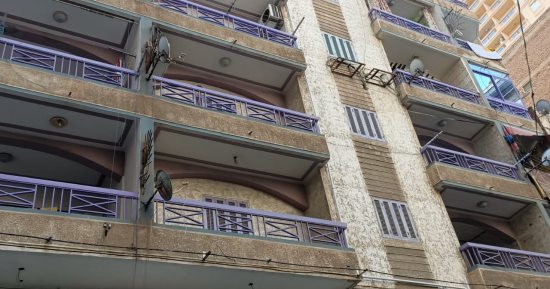 صور أثار حريق شقة الفنانة نيفين مندور بالإسكندرية