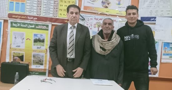 شيخ الصيادين يدلي بصوته في جولة الإعادة بالشرقية: المشاركة واجب وطني