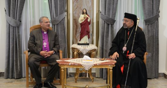 رئيس الطائفة الإنجيلية يهنئ بطريرك الأقباط الكاثوليك بعيد الميلاد المجيد