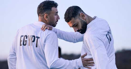 المنتخب يتغنى بـ محمد صلاح وتريزيجيه: دور على الحلوين أصل الصاحب ساحب