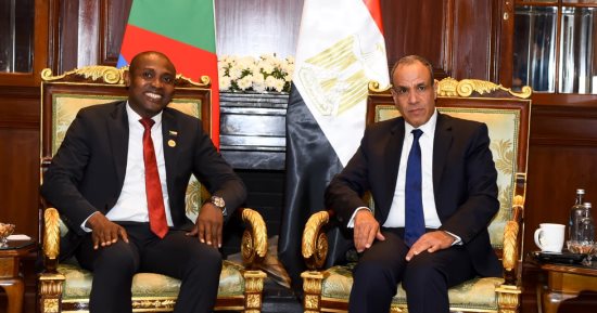 وزير الخارجية بدر عبد العاطى يلتقى وزير خارجية جزر القمر محمد مباى