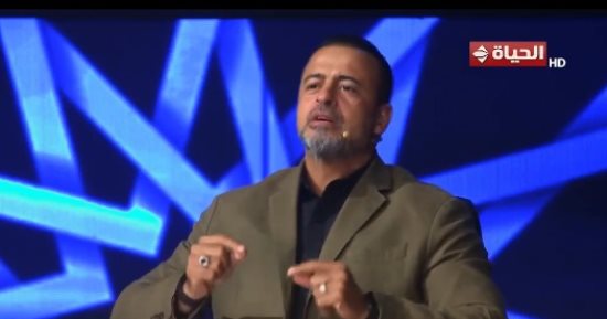 مصطفى حسنى بدولة التلاوة: سكة ربنا مبنية على حسن الظن بالله