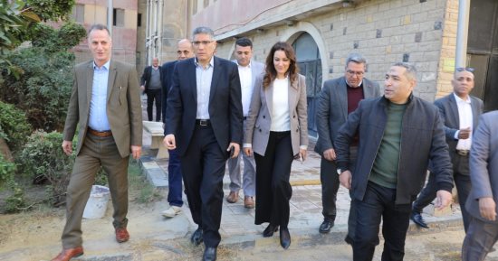 محافظ الجيزة يوجه باستغلال مساحة أسفل محور كمال عامر لإقامة "جراج"
