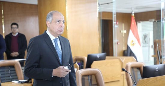 محافظ المنيا: بدء تشغيل أتوبيسين للنقل الداخلي لخدمة المواطنين