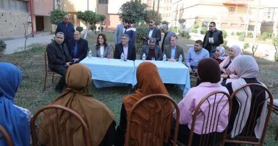 محافظ الجيزة يتفقد مدينة الطالبات بالعجوزة لمتابعة مستوى الخدمات