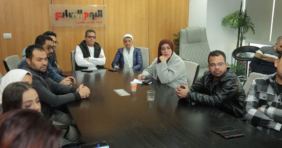 كيف يستفيد الصحفي من الذكاء الاصطناعي؟.. تدريب عملي داخل صالة تحرير اليوم السابع