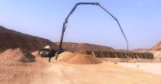 حياة كريمة.. مشروع الصرف الصحى المتكامل بقرى أبو الريش فى أسوان يخرج للنور بفضل المبادرة الرئاسية.. التكلفة 975 مليون جنيه وفق المعايير الدولية.. يخدم أكثر من 125 ألف نسمة.. والهدف تحسين جودة حياة المواطنين