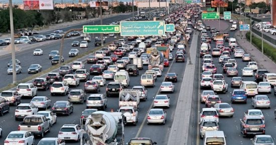 زيادة رسوم التأمين الصحى للوافدين لـ100 دينار عن كل سنة بالكويت.. اعرف التفاصيل
