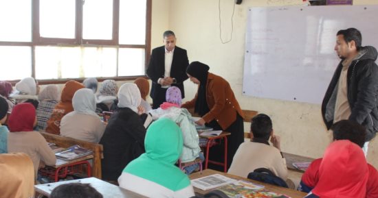 مدير تعليم الجيزة يتفقد مدارس العياط والصف.. ويؤكد: لا تهاون مع أى تقصير