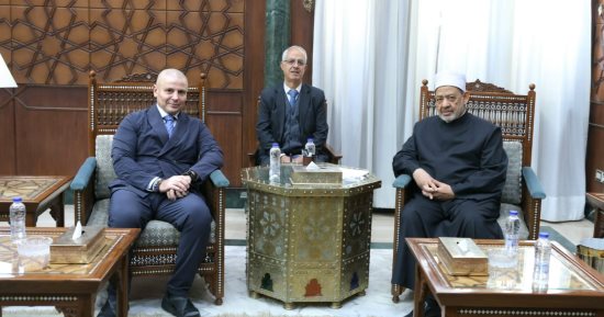شيخ الأزهر: القضية الفلسطينية بلغت حدا خطيرا من الظلم لا يقبل معه الحياد