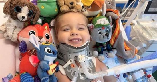 جراحة معجزة تنقذ طفل ألمانى من الشلل بعد كسر الرقبة.. تفاصيل