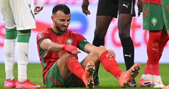 رومان سايس قائد منتخب المغرب يعلن اعتزاله اللعب دوليا