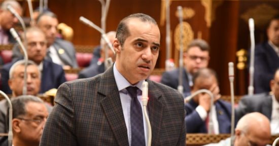 الحكومة: ملف حماية الأطفال من مخاطر الإنترنت موضوع الساعة