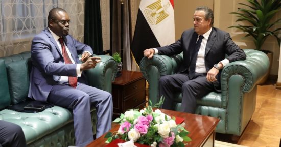وزير الصحة: مصر ملتزمة بدورها المحورى فى دعم التعاون الصحى الإفريقى
