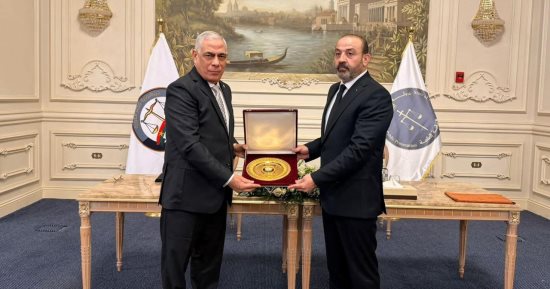 النائب العام يفتتح مع نظيره الفلسطينى فعاليات دورة تدريبية متخصصة 