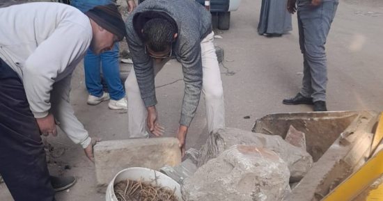 محافظ القليوبية يواصل حملة تطهير شوارع بنها من الإشغالات