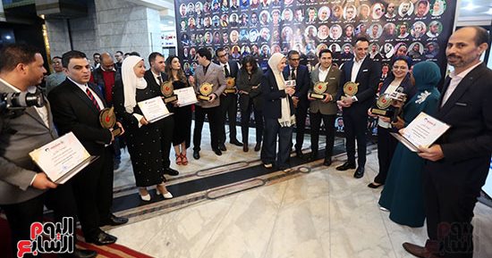 اليوم السابع يحصد 8 جوائز بمسابقة الصحافة المصرية.. وتكريم الفائزين