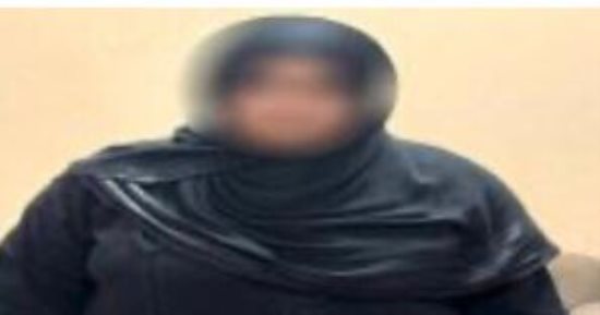 وزارة الداخلية تضبط سيدة جمعت بطاقات الناخبين في قنا